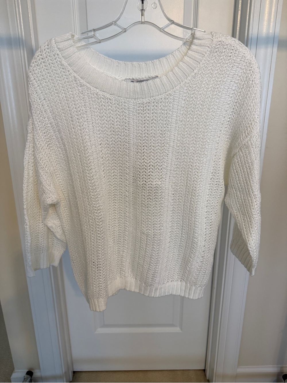 BRAND NEW Tommy Bahama Women's White Knit Sweater with 3/4 sleeves